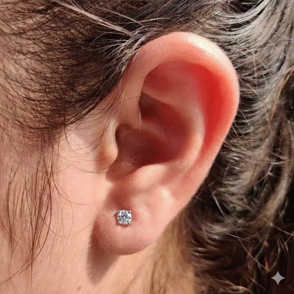 Brinco Segundo Furo Zircônia Ponto de Luz